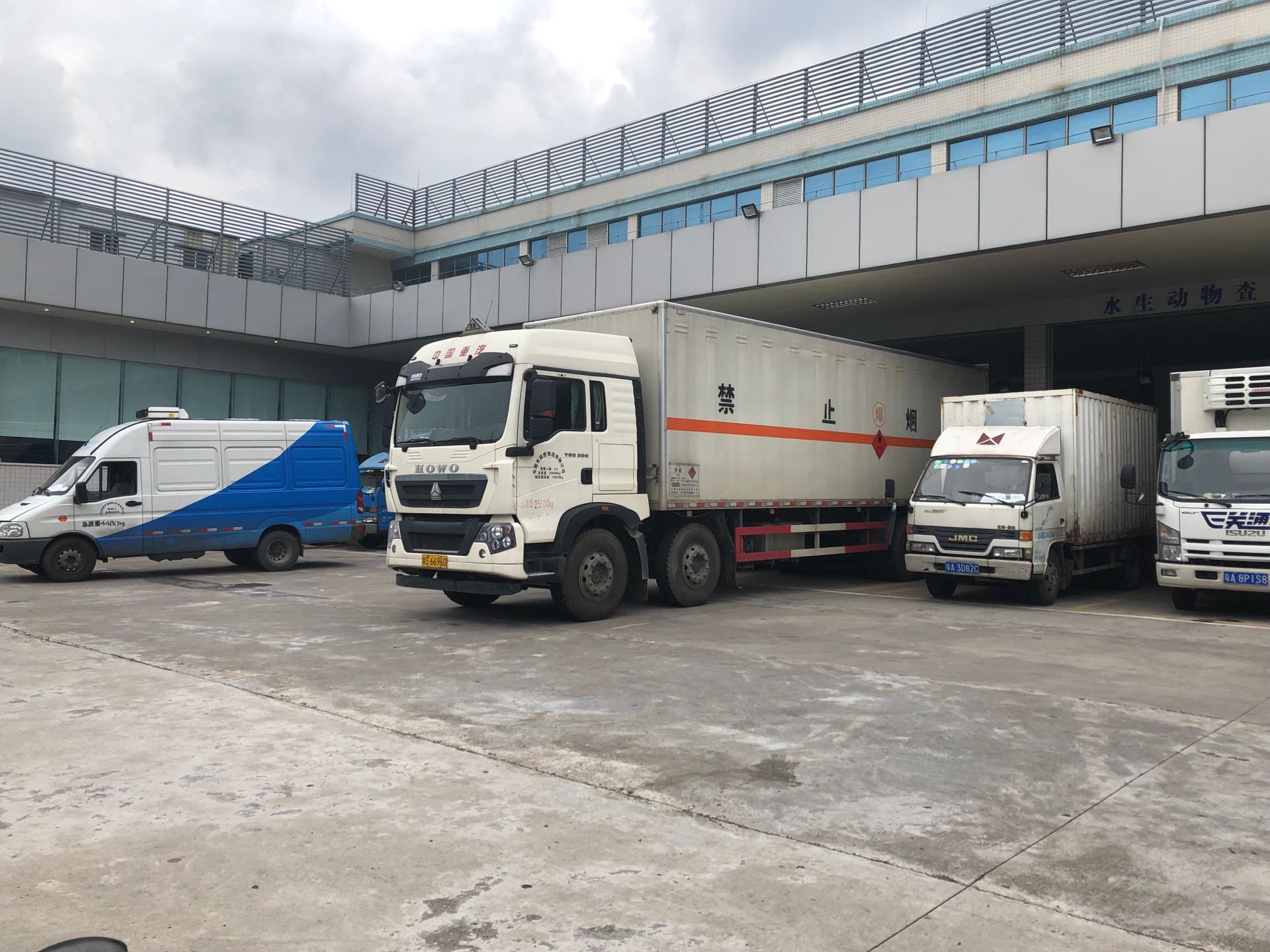 广州饮料进口清关遇上机场海关新政策？看看专家是如何应对